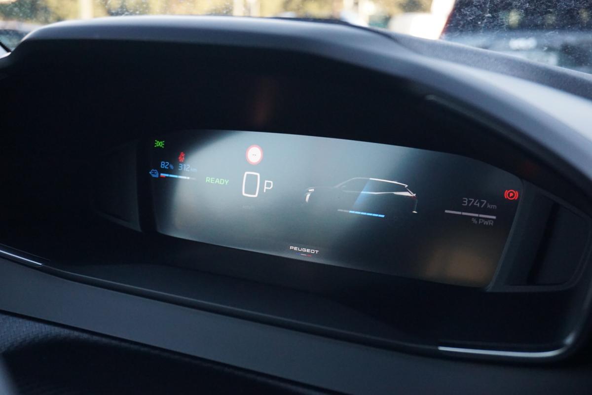peugeot-e-2008-2025-eletrico-0cc