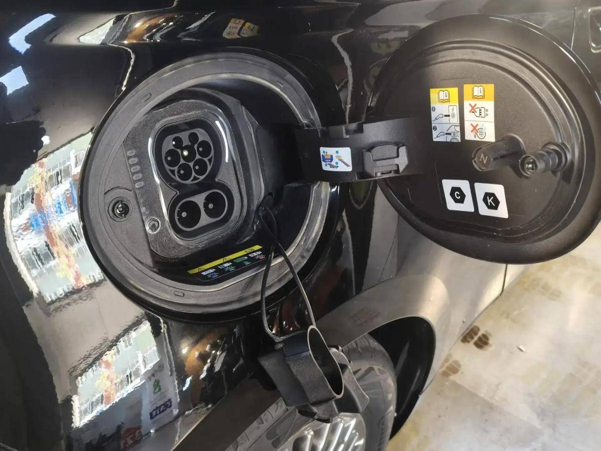 fiat-500e-2023-eletrico-0cc
