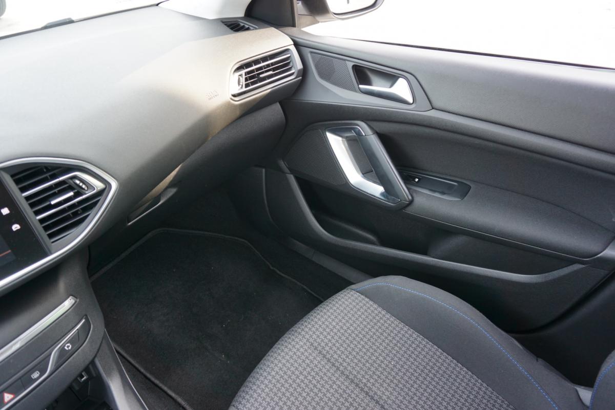 peugeot-308-sw-2019-diesel-1499cc