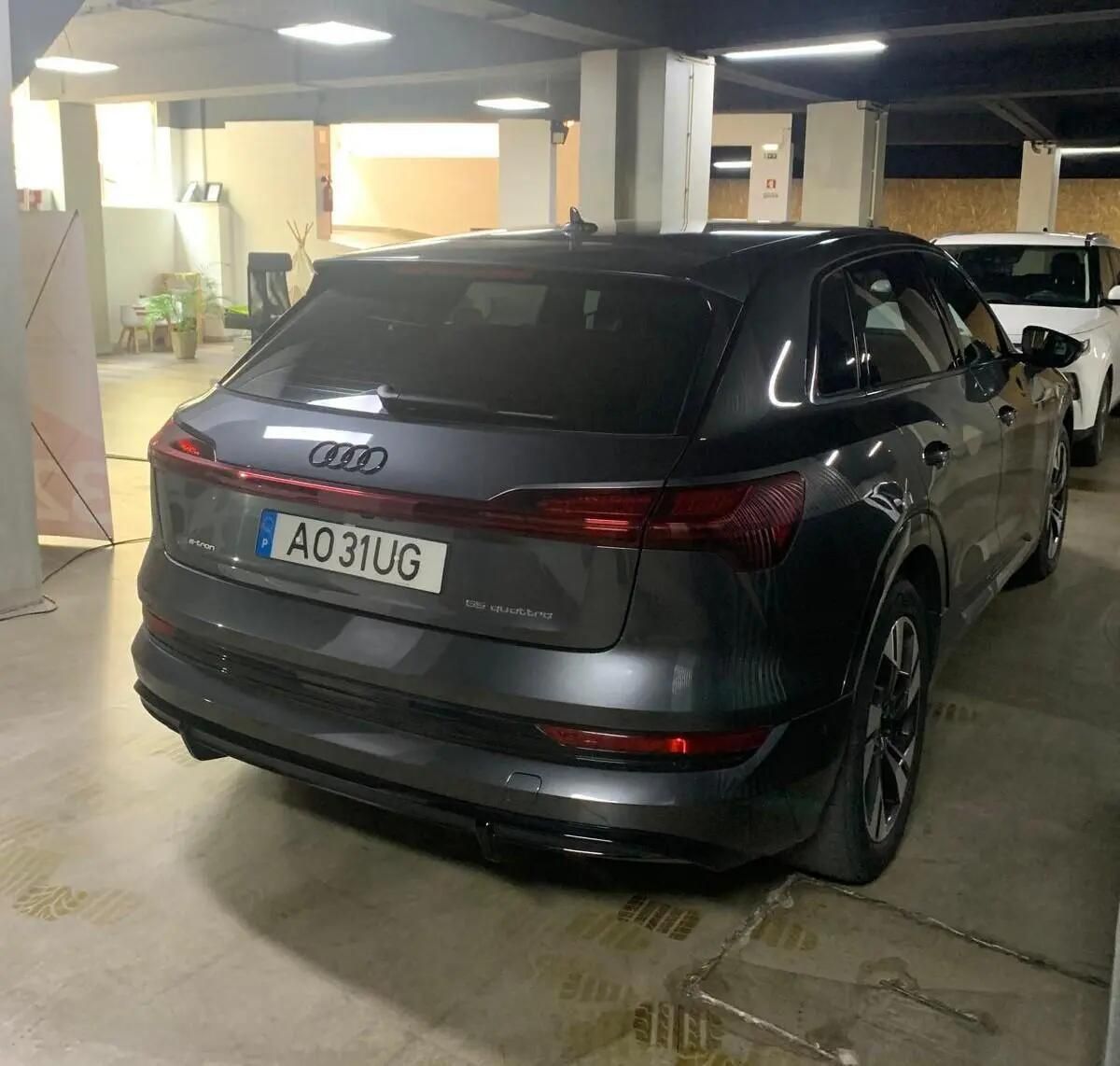 audi-e-tron-2022-eletrico-0cc