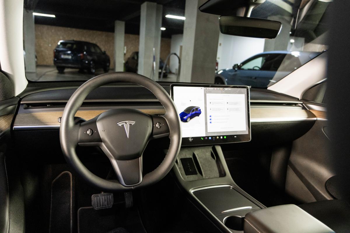 tesla-model-y-2023-eletrico-0cc