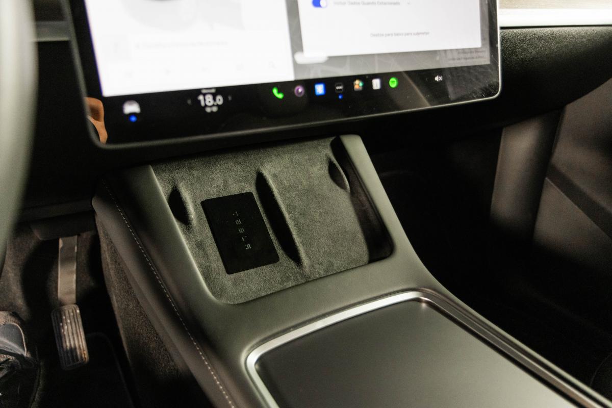 tesla-model-y-2023-eletrico-0cc