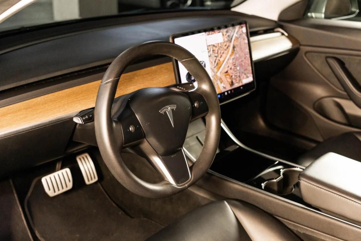 tesla-model-3-2020-eletrico-0cc