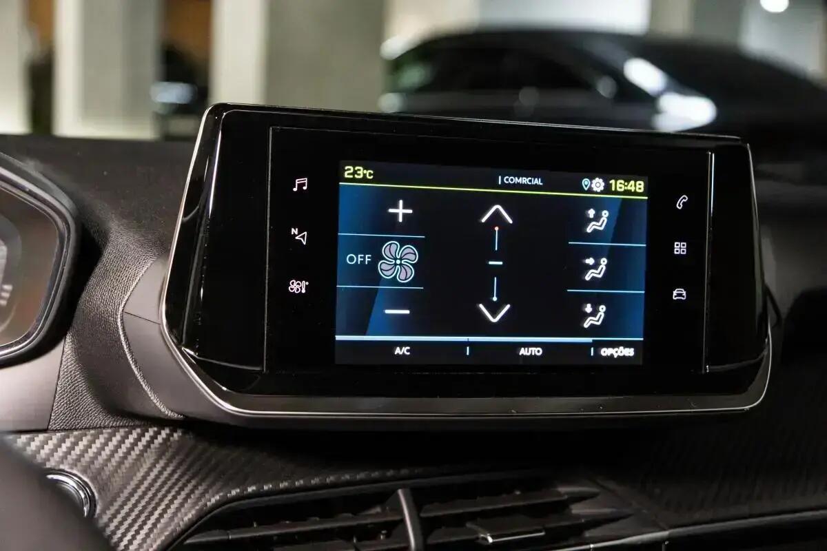 peugeot-e-208-2022-eletrico-0cc