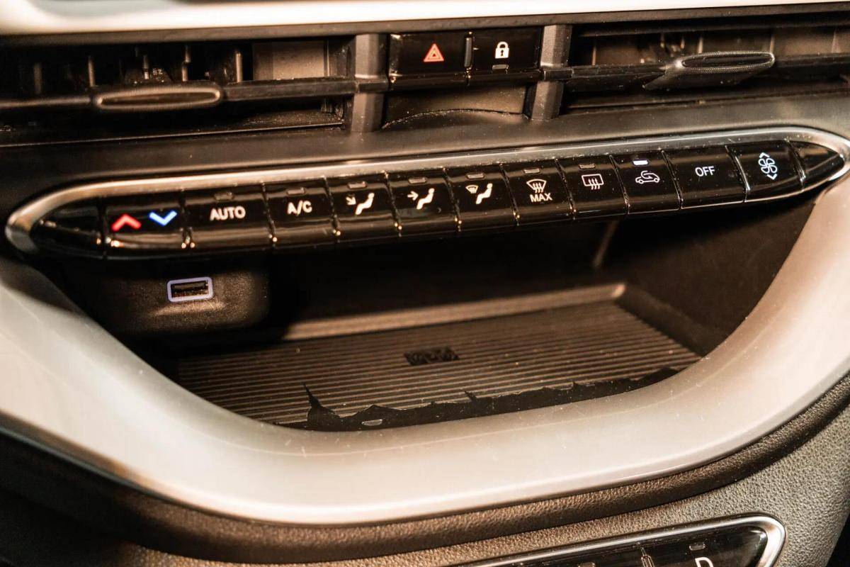 fiat-500e-2023-eletrico-0cc