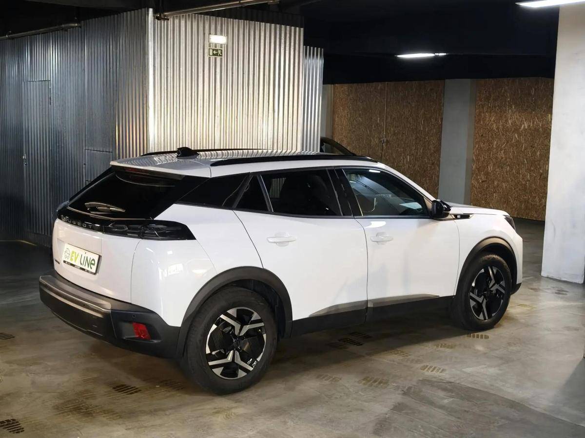 peugeot-e-2008-2025-eletrico-0cc