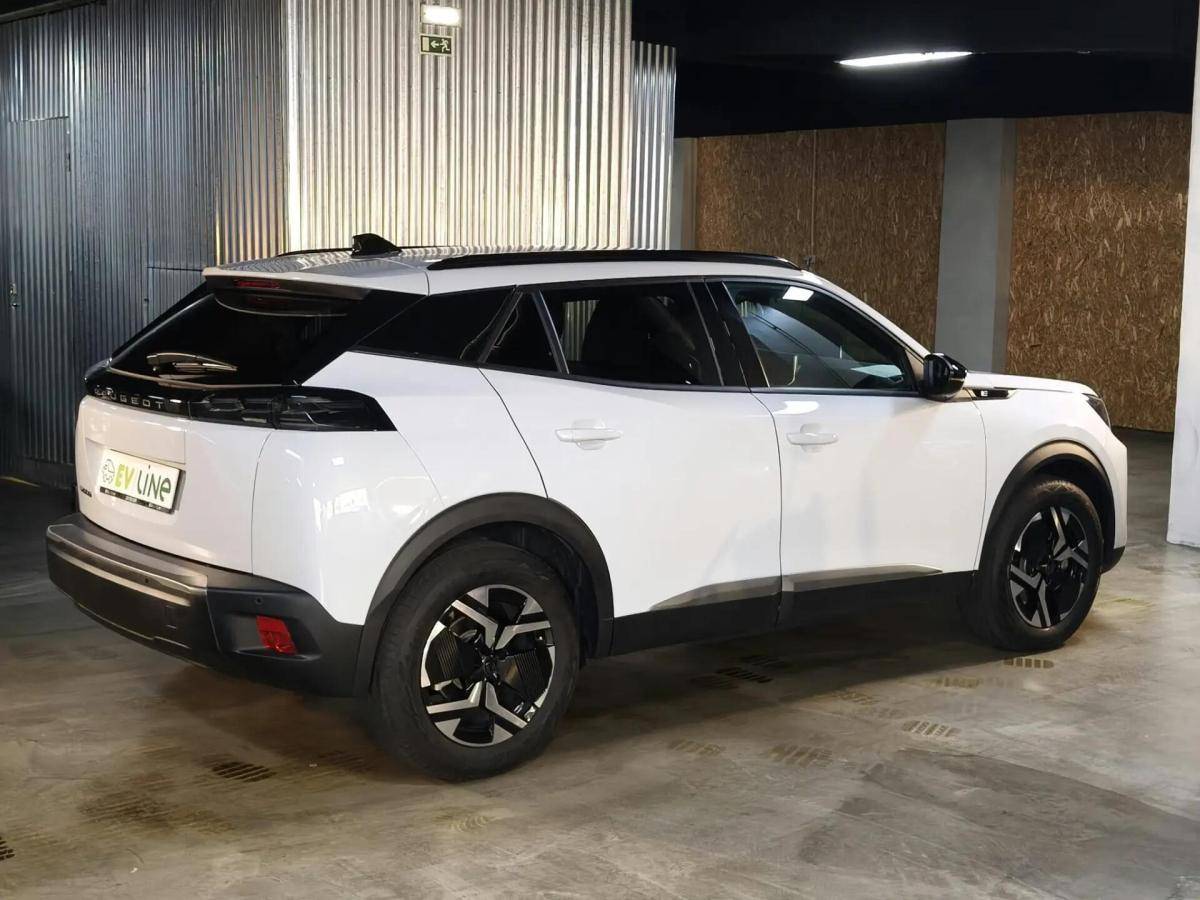 peugeot-e-2008-2025-eletrico-0cc