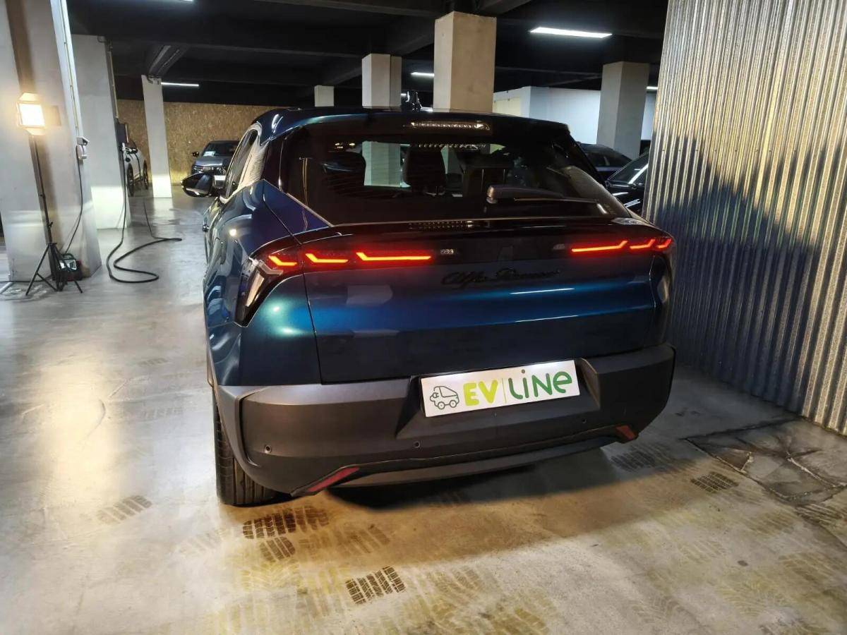 alfa-romeo-junior-2025-eletrico-0cc