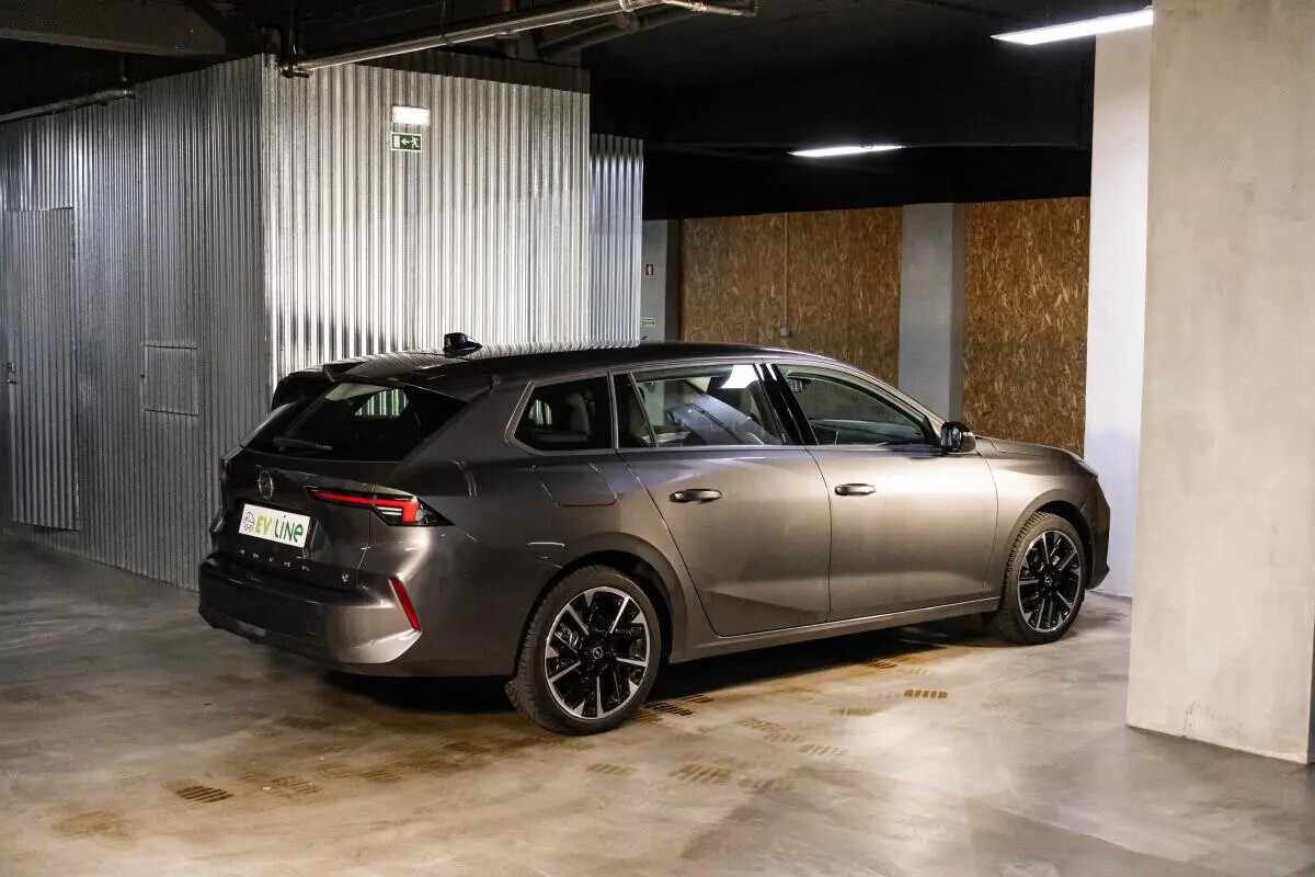opel-astra-sport-tourer-2024-eletrico-0cc