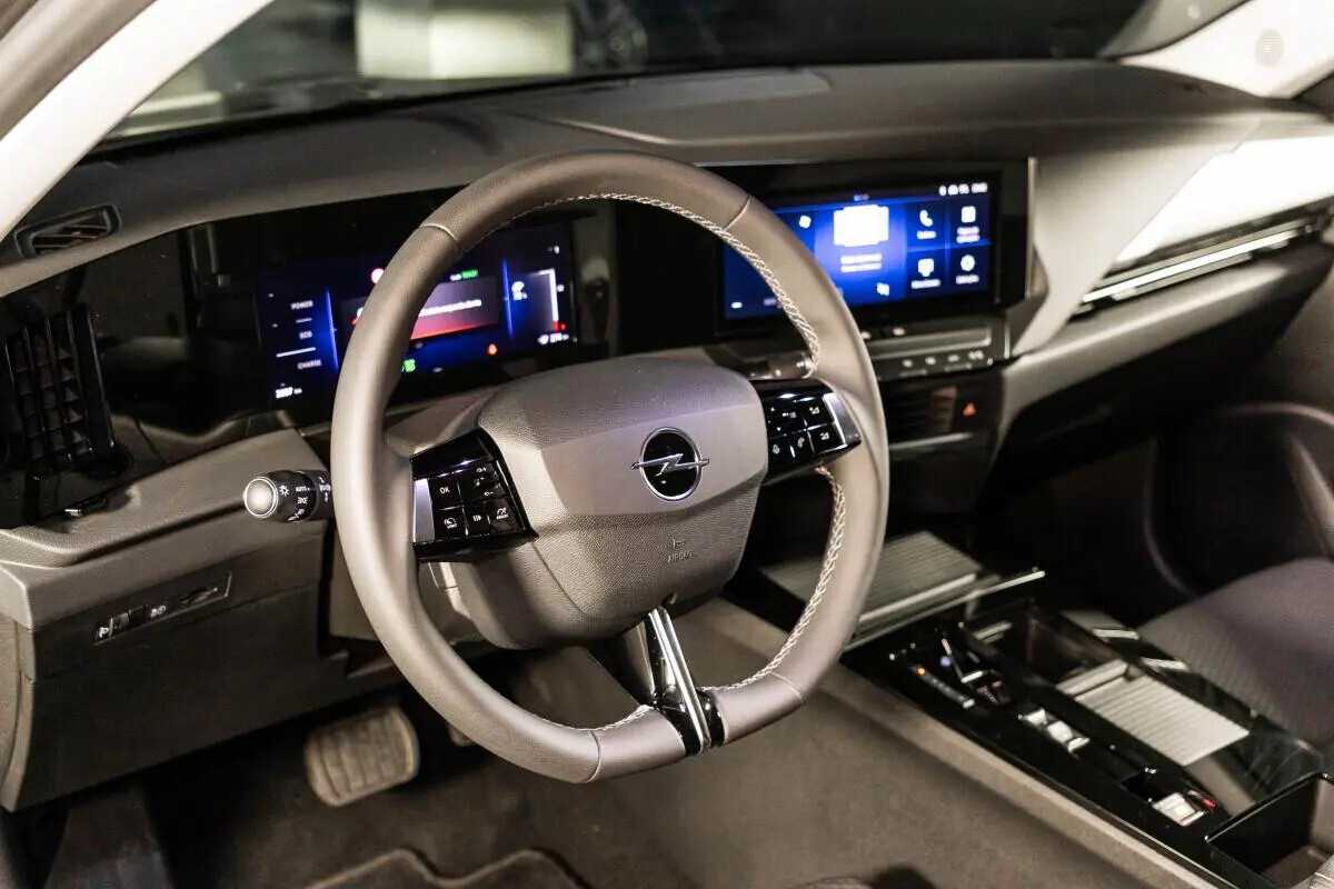 opel-astra-sport-tourer-2024-eletrico-0cc