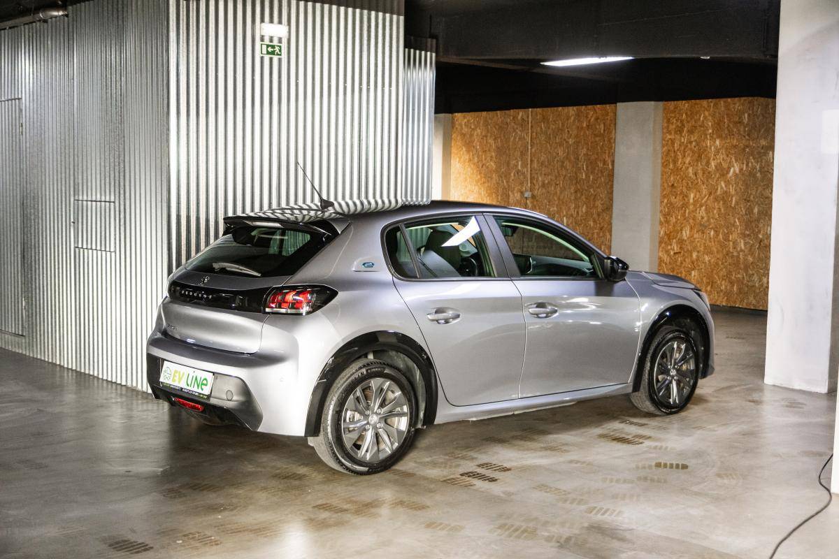 peugeot-e-208-2022-eletrico-0cc