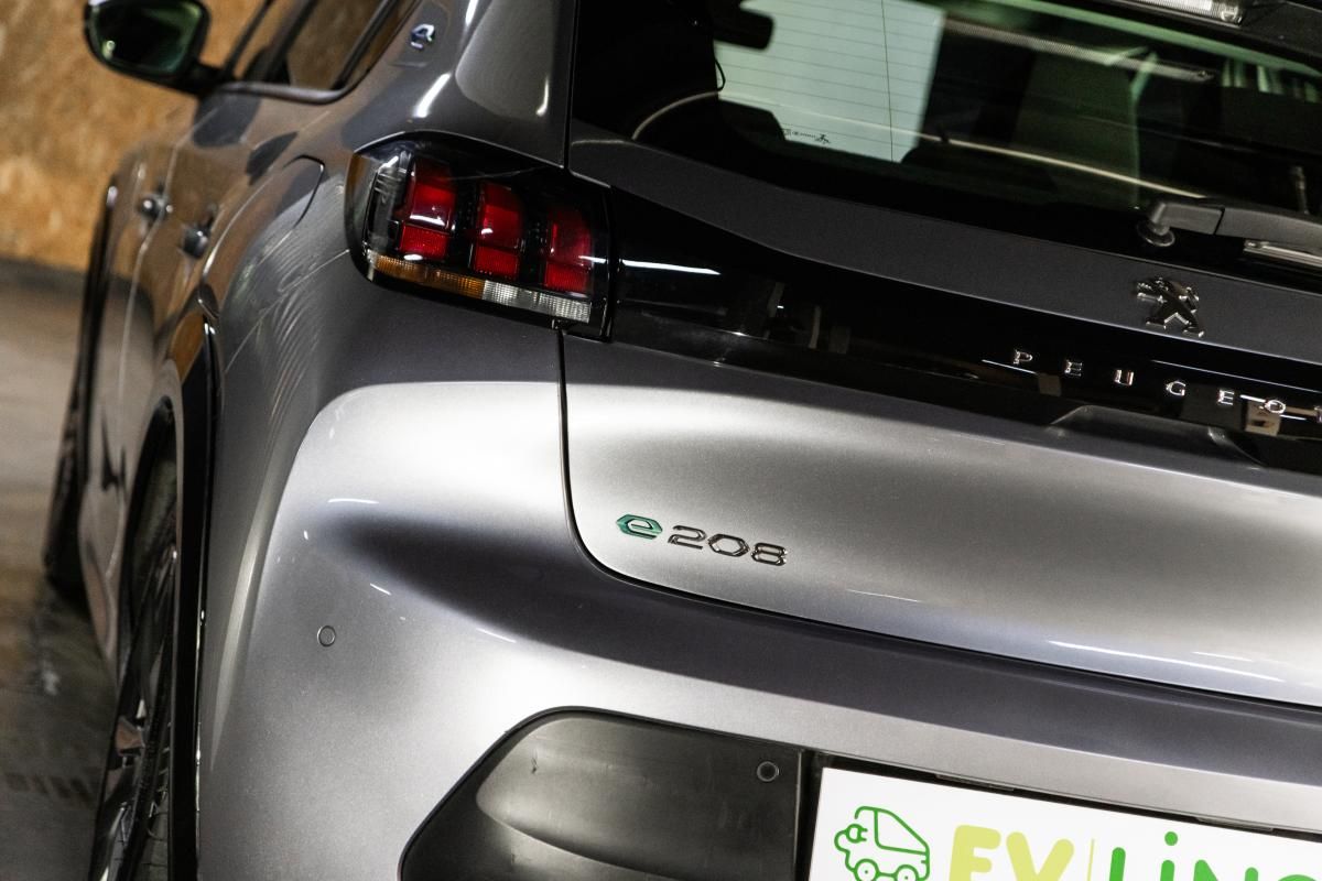 peugeot-e-208-2022-eletrico-0cc