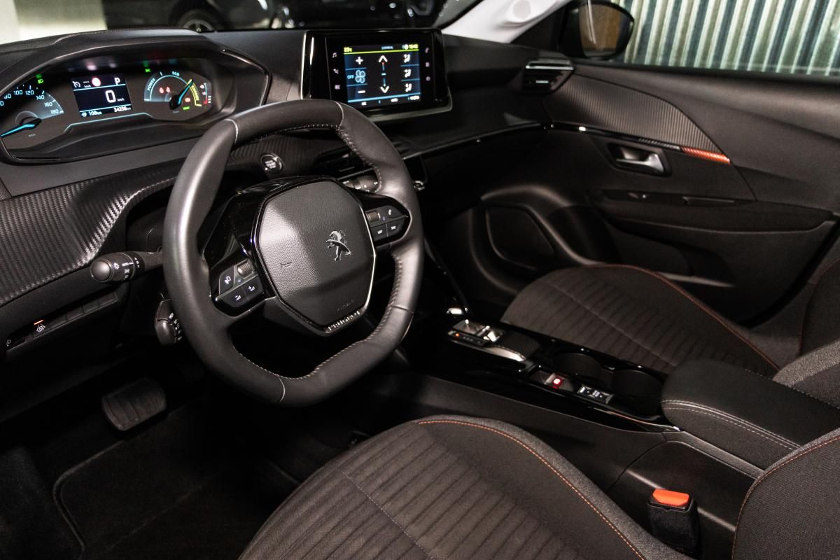 peugeot-e-208-2022-eletrico-0cc