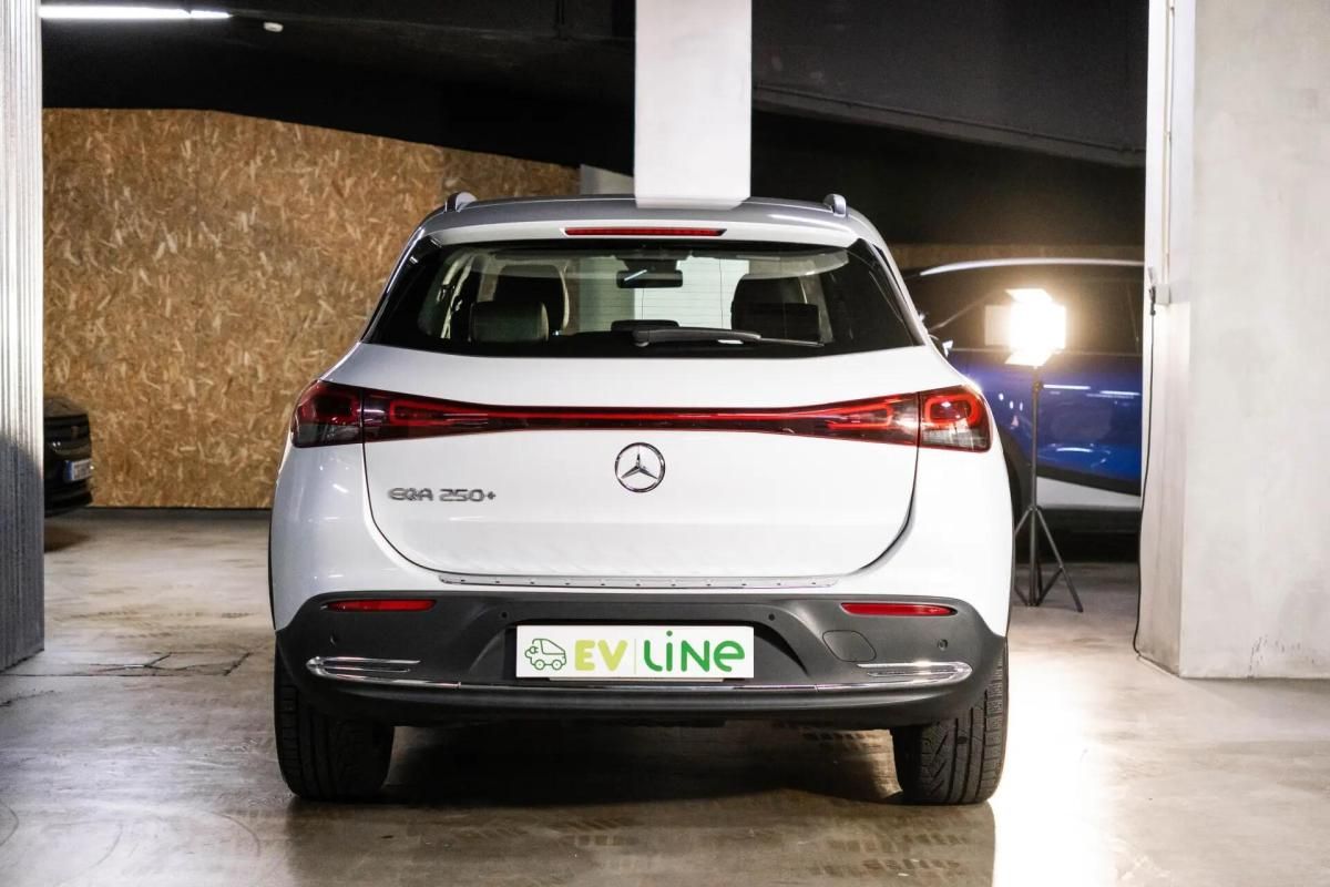 mercedes-benz-eqa-250-2023-eletrico-0cc