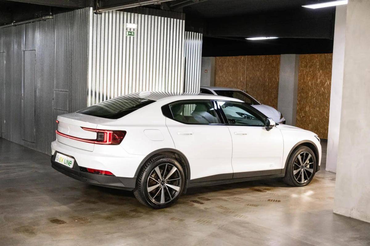 polestar-2-2023-eletrico-0cc