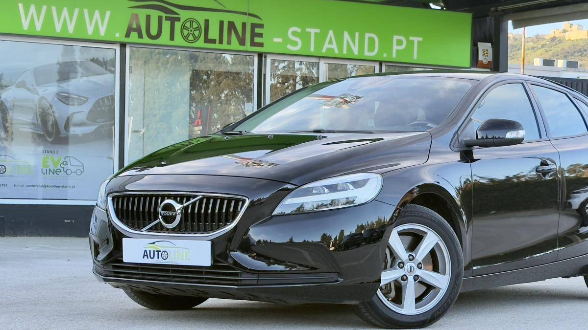 volvo-v40-2018-diesel-1969cc
