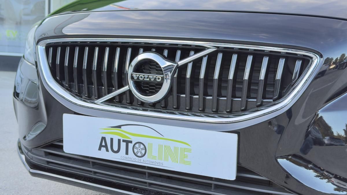 volvo-v40-2018-diesel-1969cc