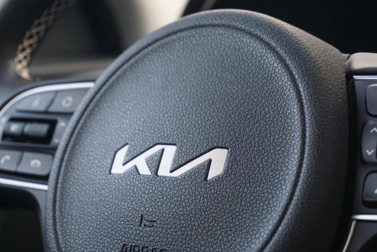 kia-e-niro-2022-eletrico-0cc