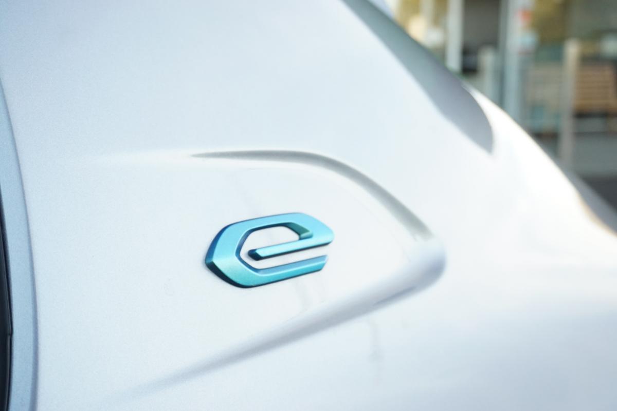 peugeot-e-208-2022-eletrico-0cc