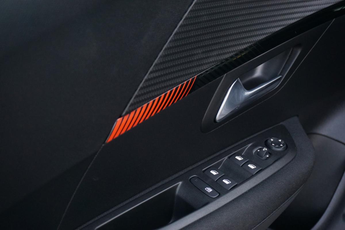 peugeot-e-208-2022-eletrico-0cc
