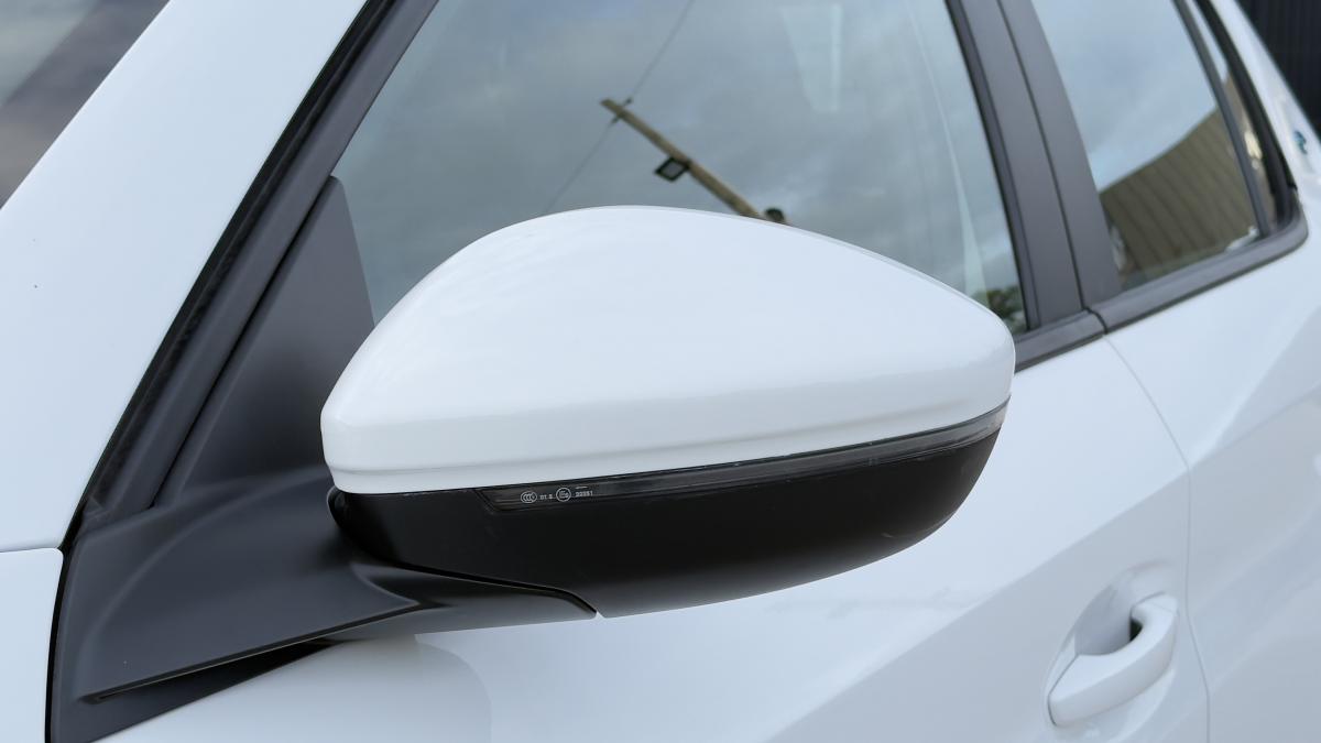 peugeot-e-208-2020-eletrico-0cc