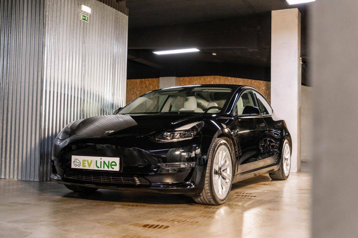 tesla-model-3-2021-eletrico-0cc