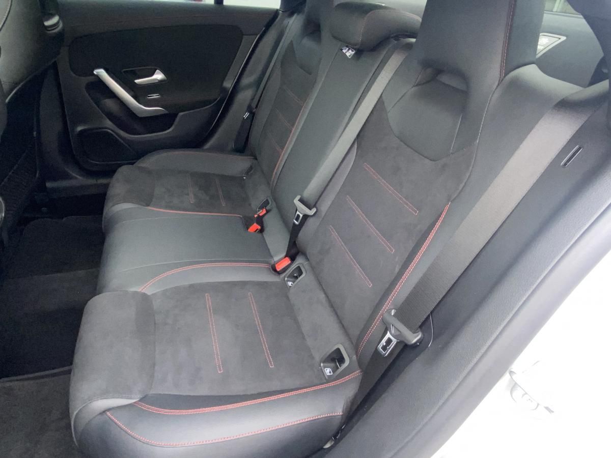 mercedes-benz-cla-2023-hibrido-a-gasolina-1332cc
