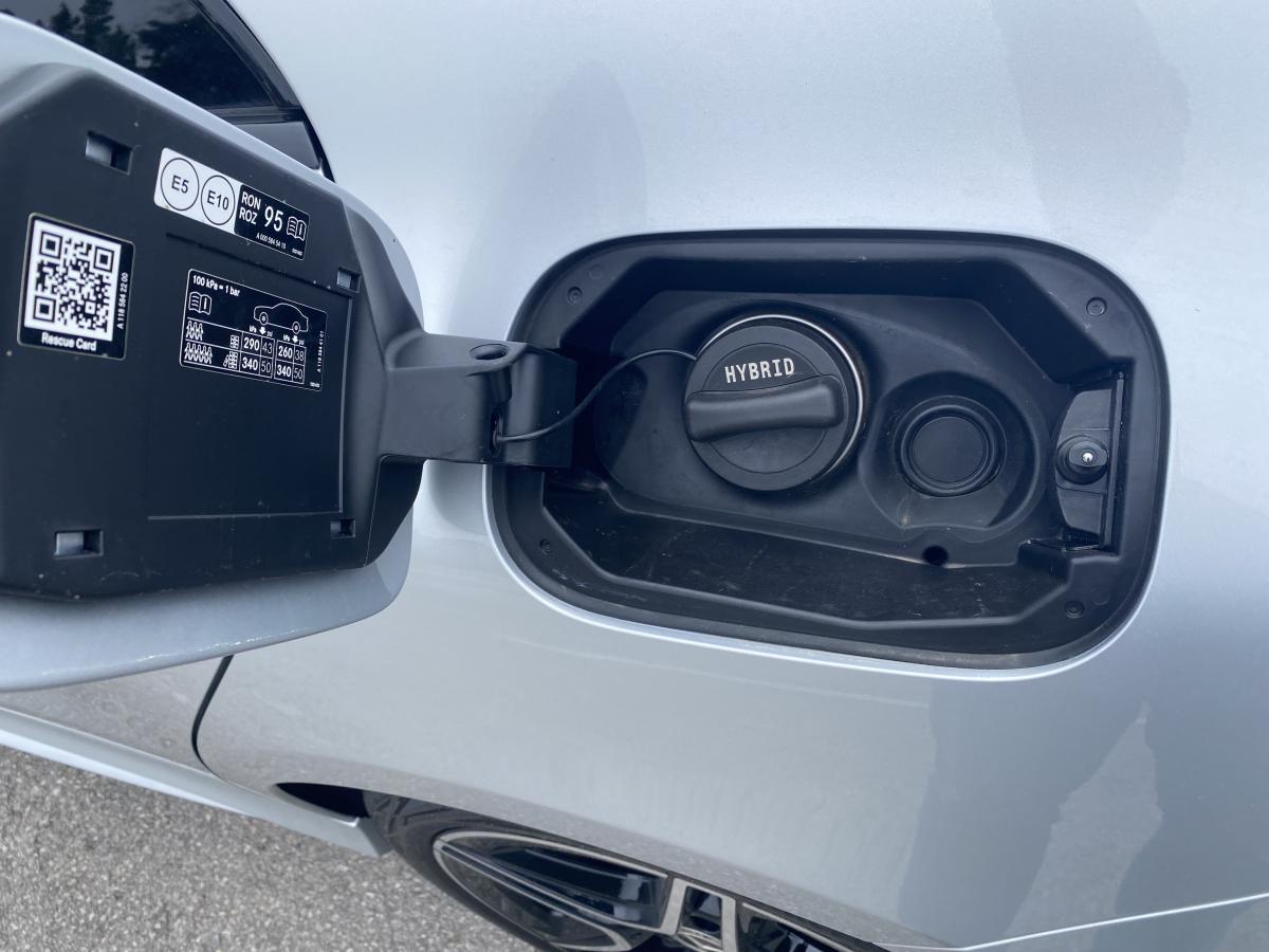 mercedes-benz-cla-2023-hibrido-a-gasolina-1332cc