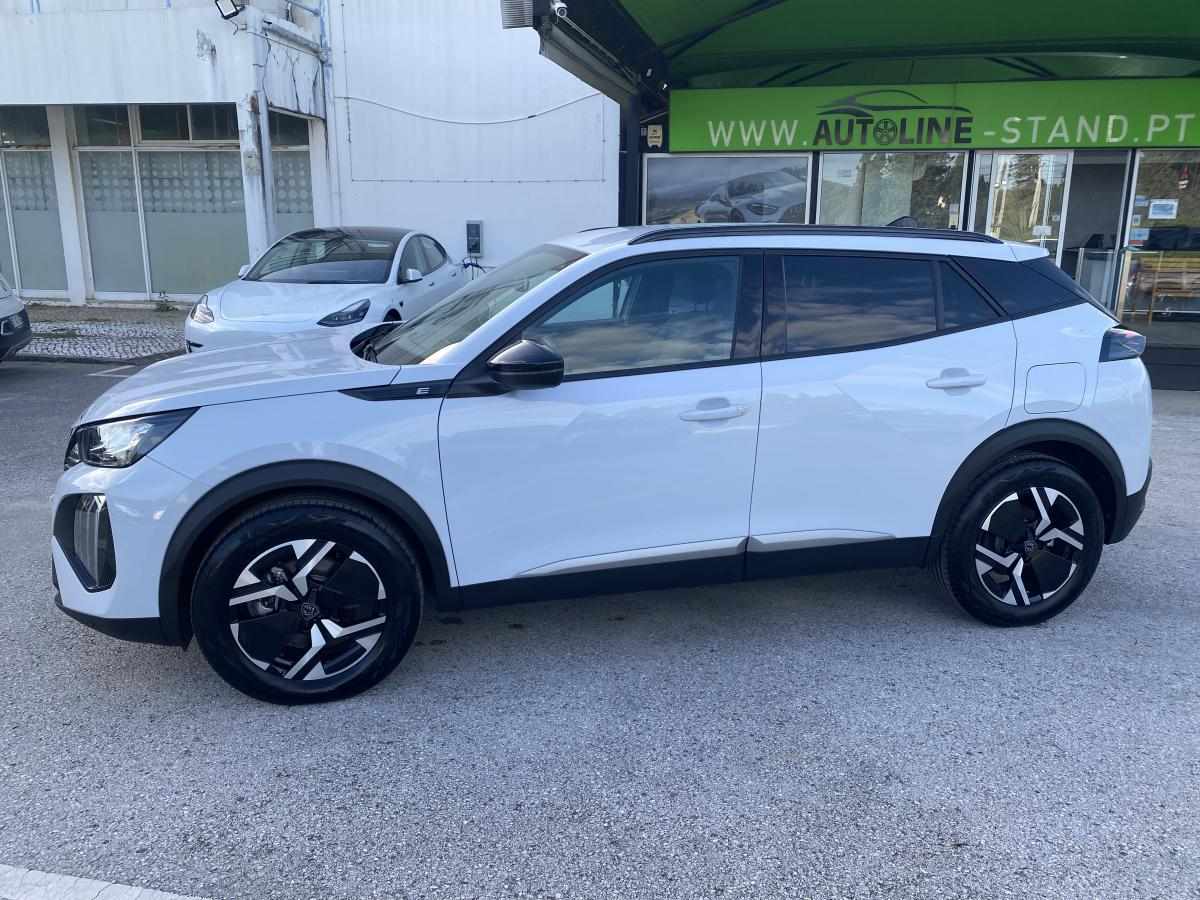 peugeot-e-2008-2025-eletrico-0cc