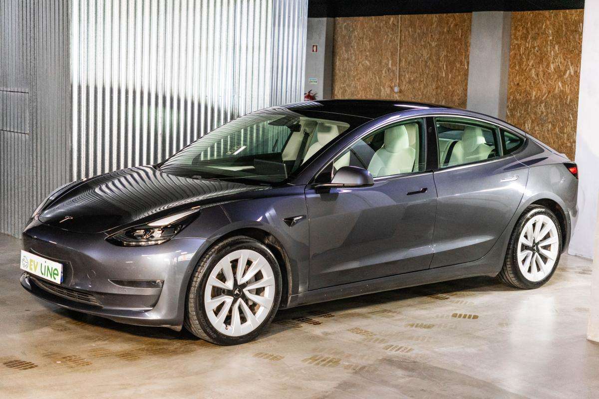 tesla-model-3-2021-eletrico-0cc