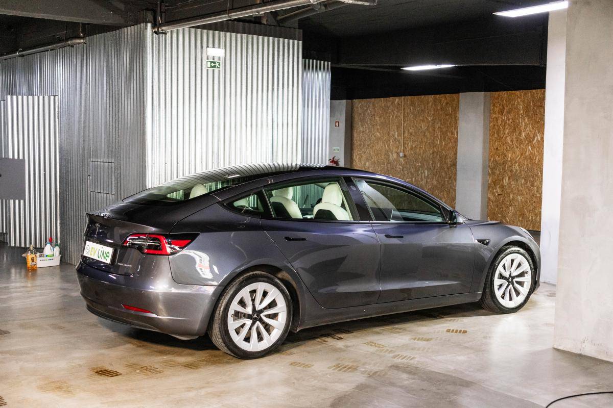 tesla-model-3-2021-eletrico-0cc