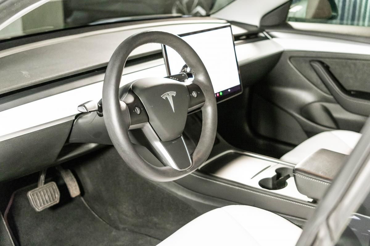 tesla-model-3-2021-eletrico-0cc