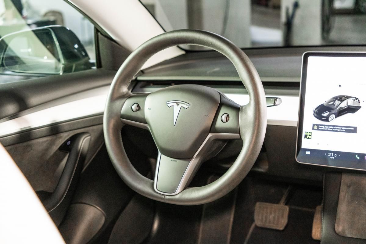 tesla-model-3-2021-eletrico-0cc