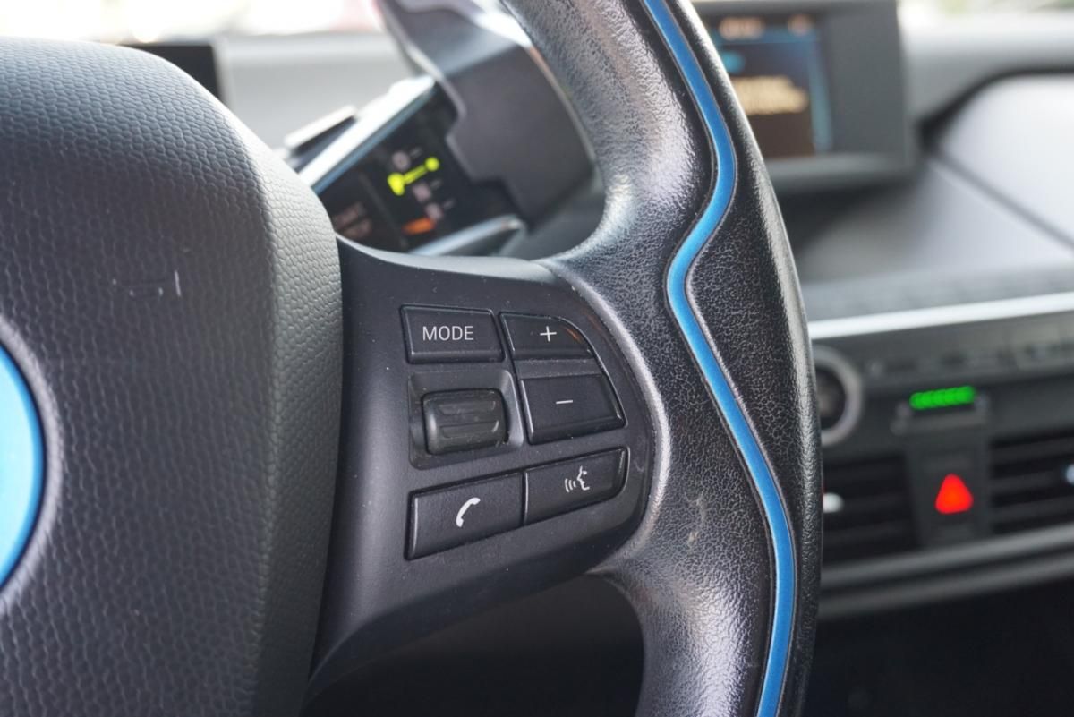 bmw-ix3-2016-hibrido-a-gasolina-647cc