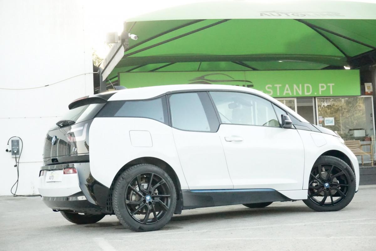bmw-ix3-2016-hibrido-a-gasolina-647cc