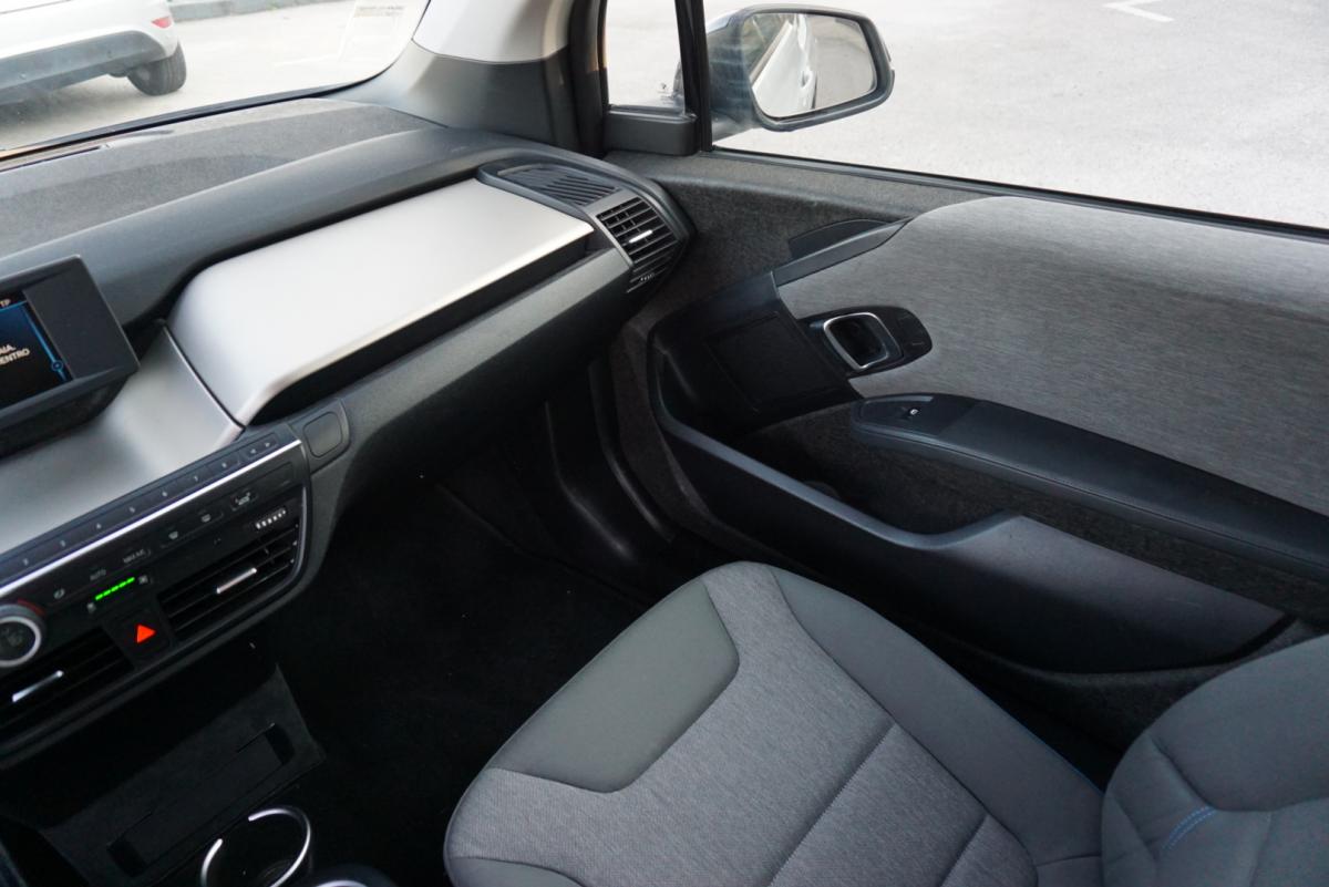 bmw-ix3-2016-hibrido-a-gasolina-647cc