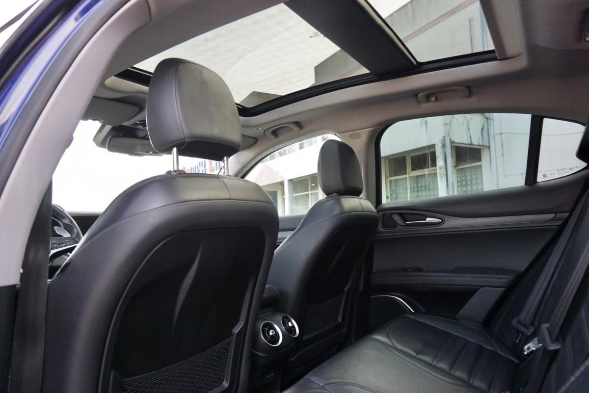 alfa-romeo-stelvio-2017-gasolina-1995cc