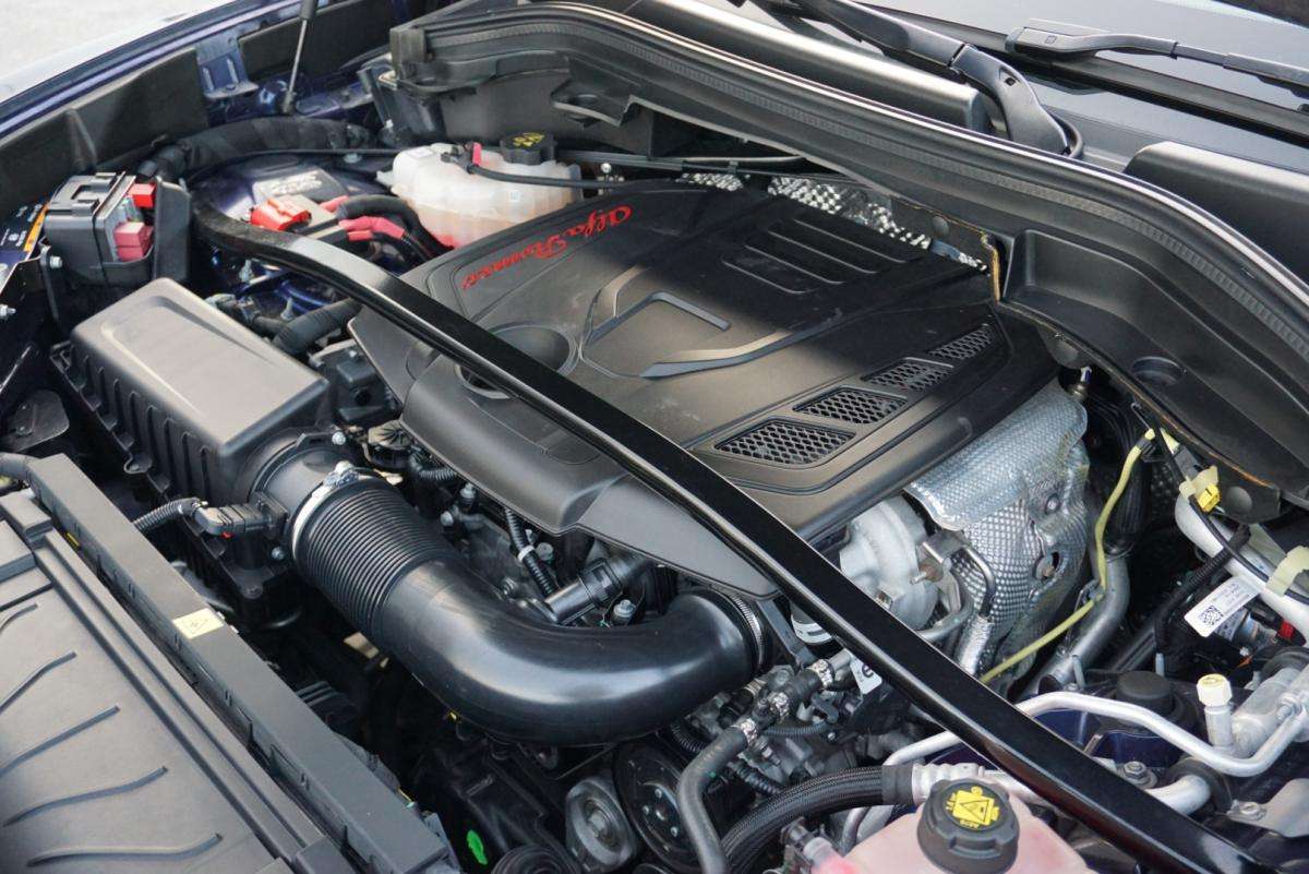 alfa-romeo-stelvio-2017-gasolina-1995cc