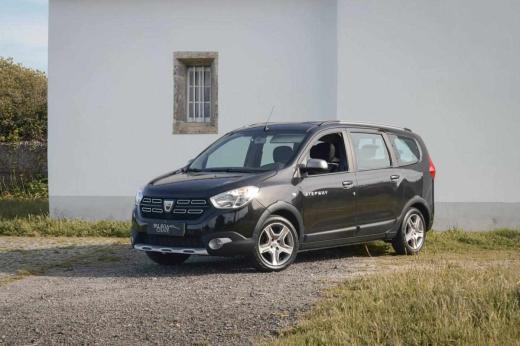 dacia-lodgy-1-5-116cv-2022-diesel-1461cc