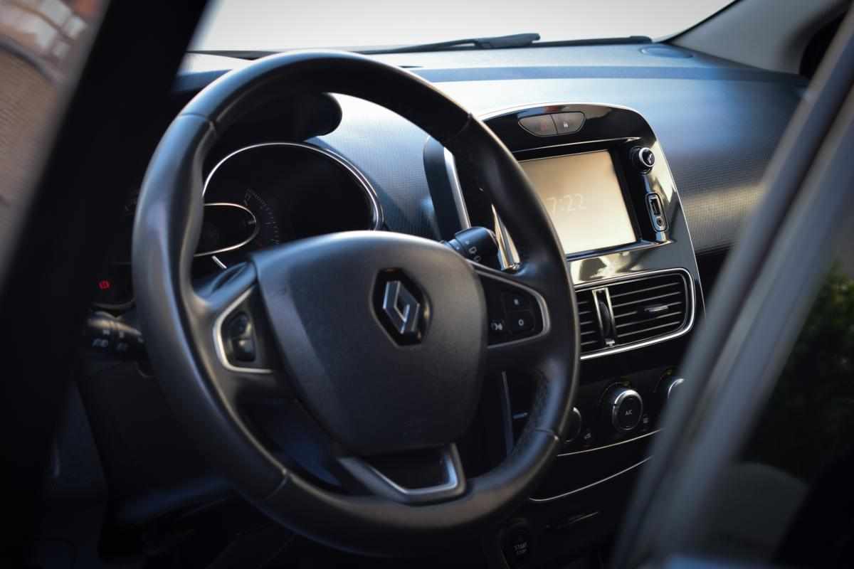 renault-clio-0-9-tce-2018-gasolina-898cc