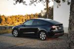 tesla-model-y-standard-range-rwd-2023-eletrico