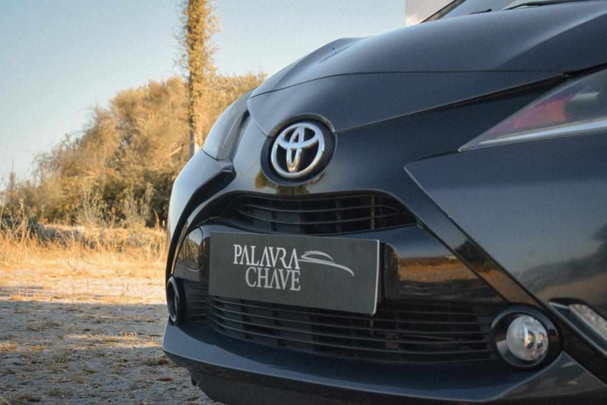 toyota-aygo-1-0-vvt-i-2015-gasolina-998cc