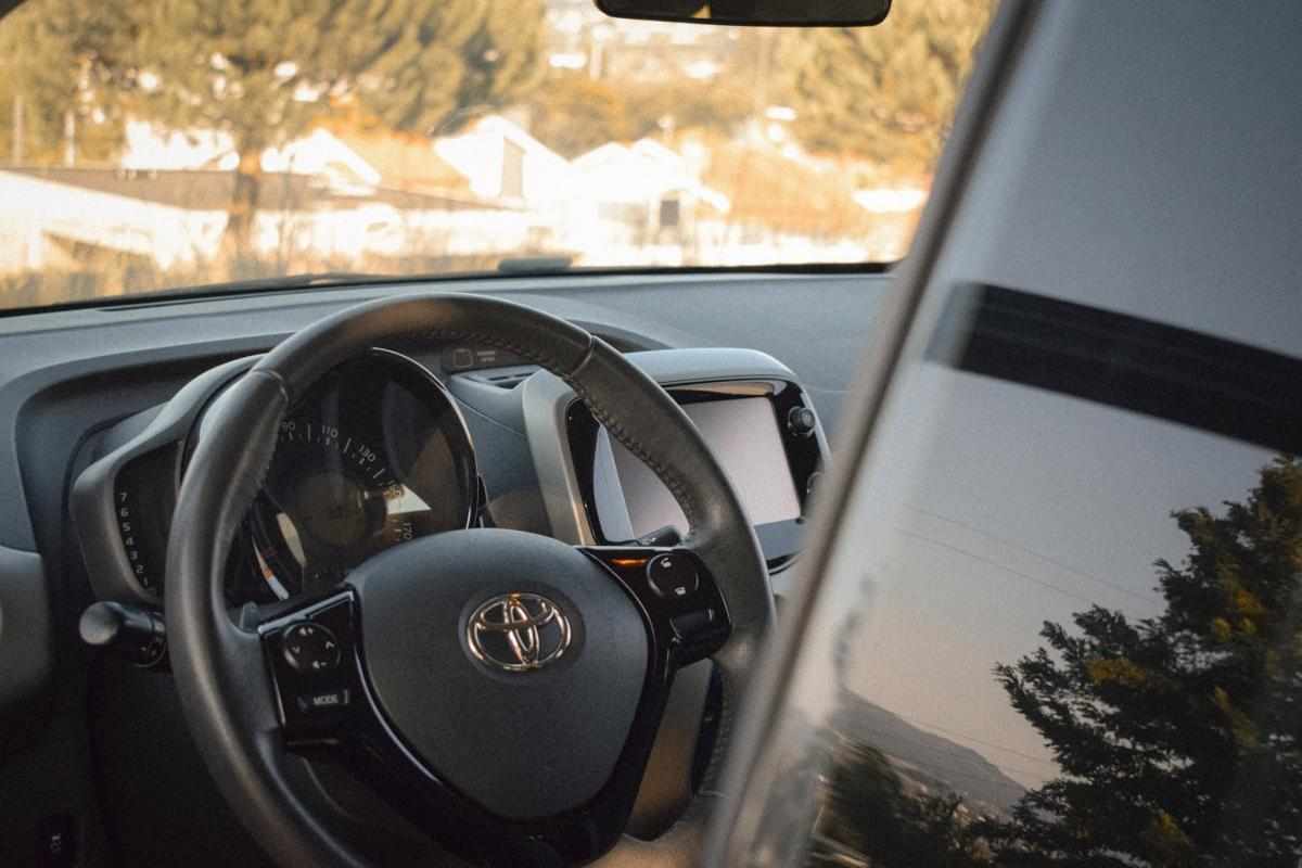 toyota-aygo-1-0-vvt-i-2015-gasolina-998cc
