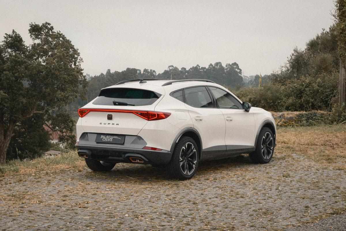cupra-formentor-e-hybrid-2023-gasolina-1395cc