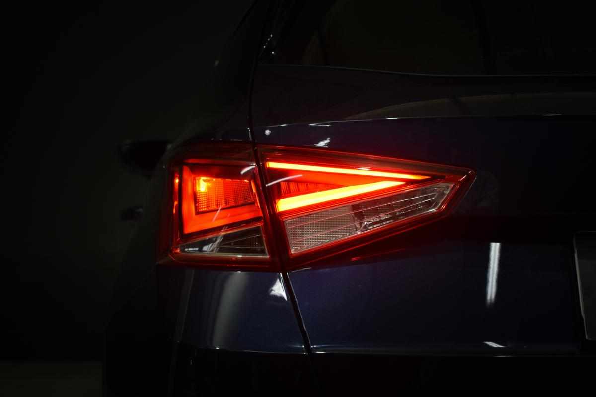 seat-arona-1-0-tsi-2022-gasolina-999cc