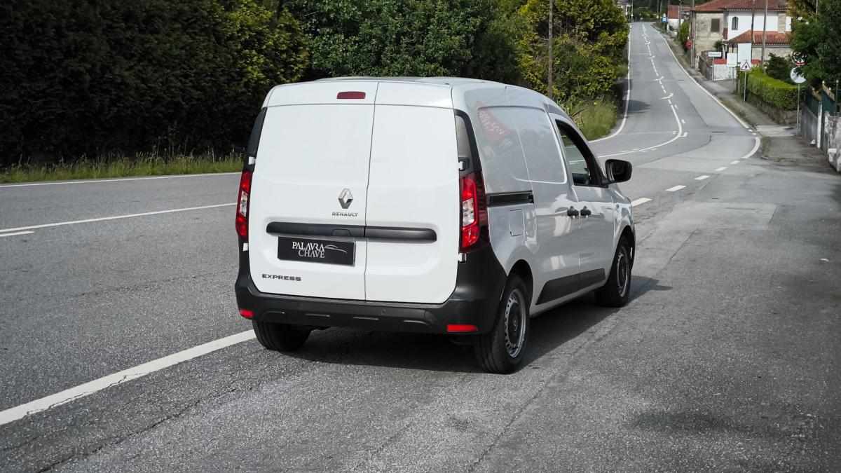 renault-express-1-5-95cv-2022-diesel-1461cc