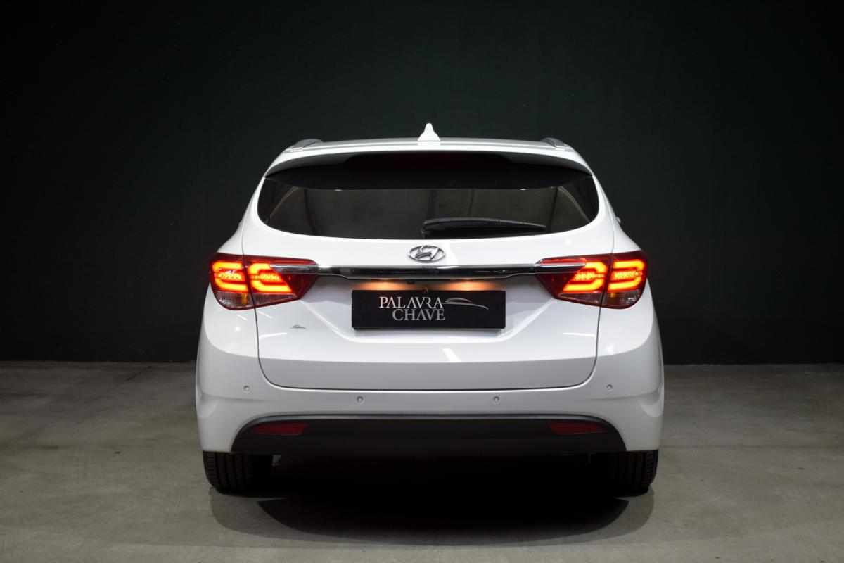 hyundai-i40-1-7-crdi-2017-diesel-1685cc
