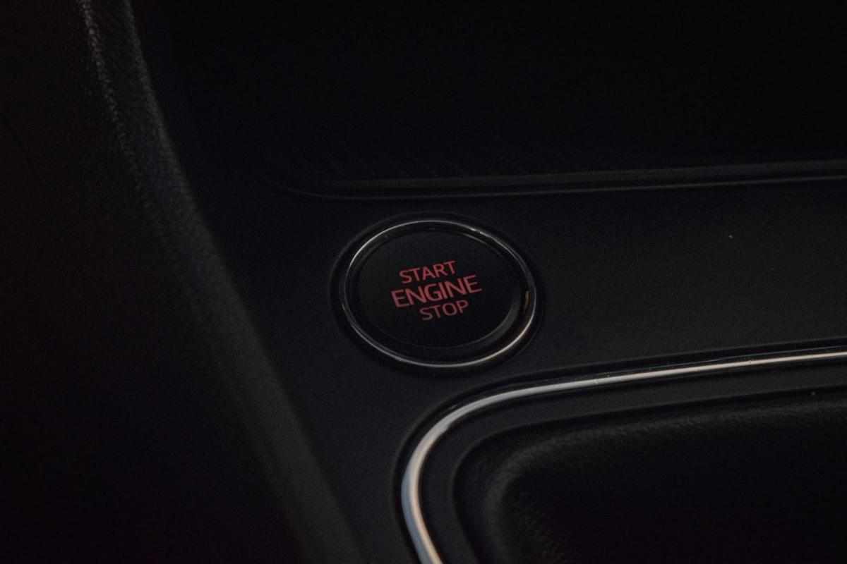 seat-leon-1-6-tdi-2019-diesel-1598cc