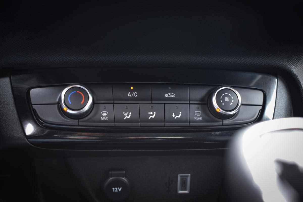 opel-corsa-1-2-2023-gasolina-1199cc