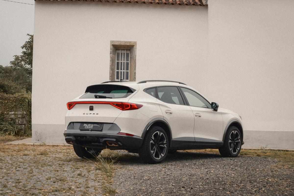 cupra-formentor-e-hybrid-2023-gasolina-1395cc